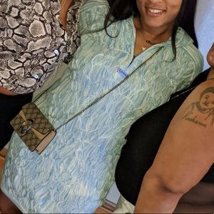 Meet your Posher, Charita